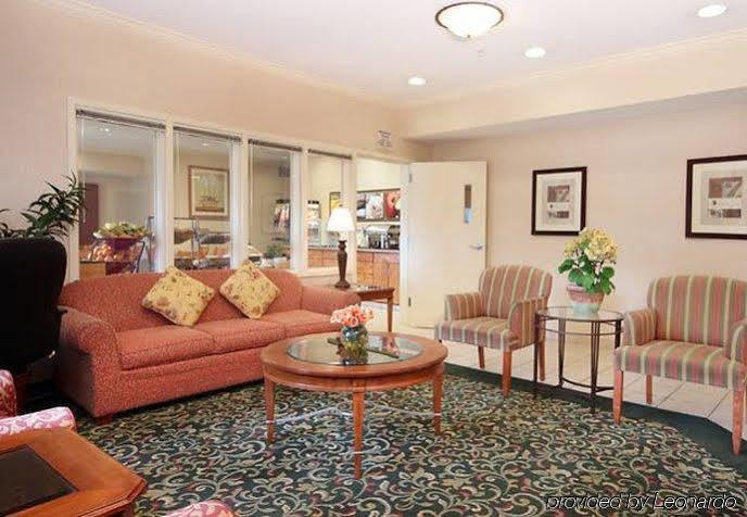 Fairfield Inn By Marriott Tracy Bagian luar foto