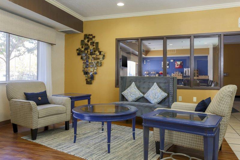 Fairfield Inn By Marriott Tracy Bagian luar foto